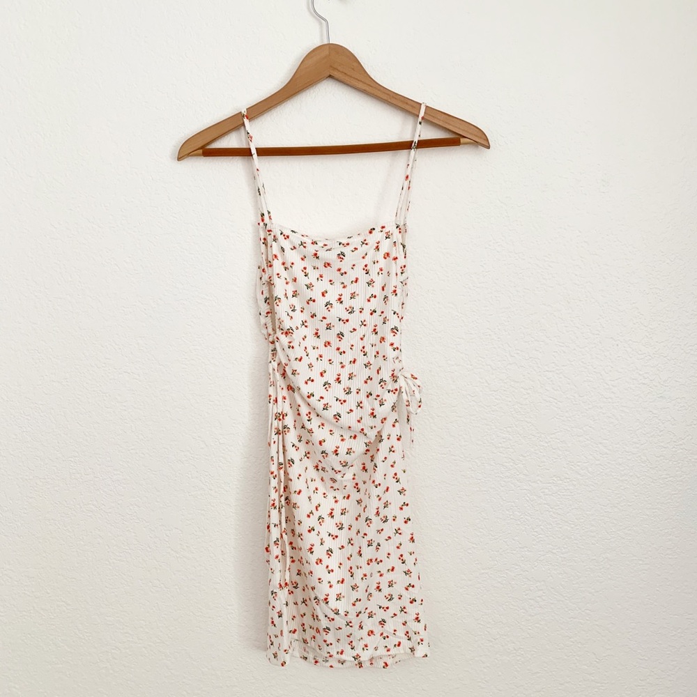 Floral Print Mini Dress - Picture 12 of 12